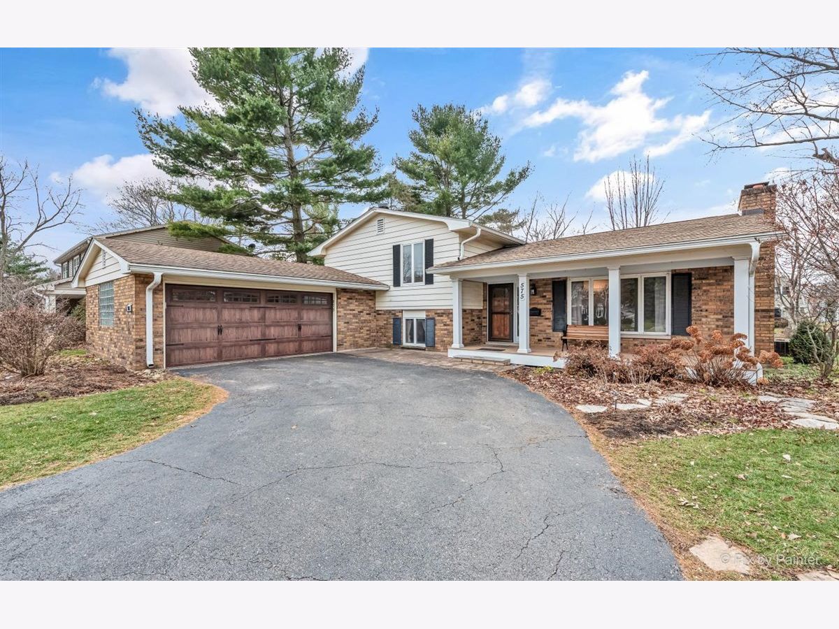 Homes Sold Carriage Crest Batavia Illinois, 575 Van Nortwick