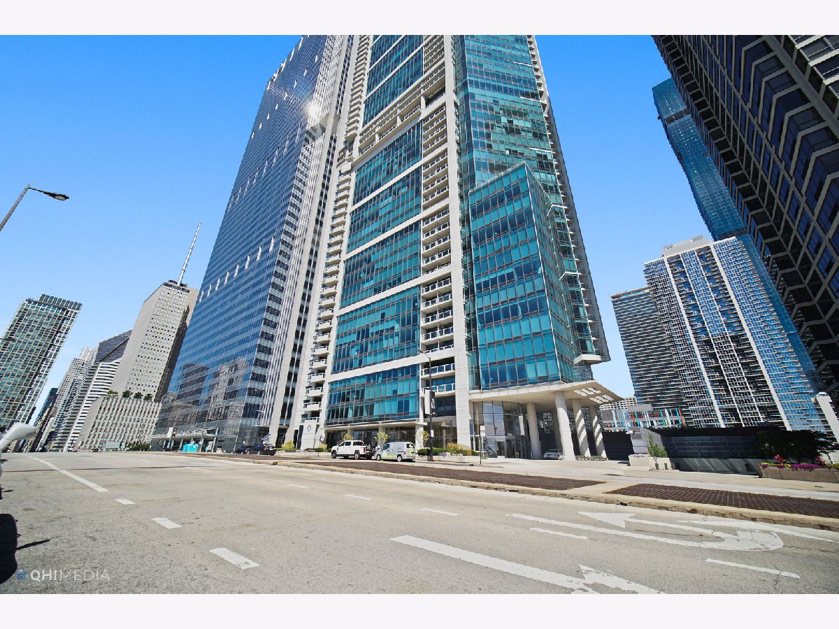Condos & Townhomes Sold 340 E  Randolph Chicago Illinois, 340 Randolph