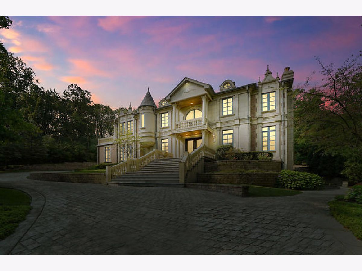 Homes Rented Falling Water Burr Ridge Illinois, 9600 Pacific