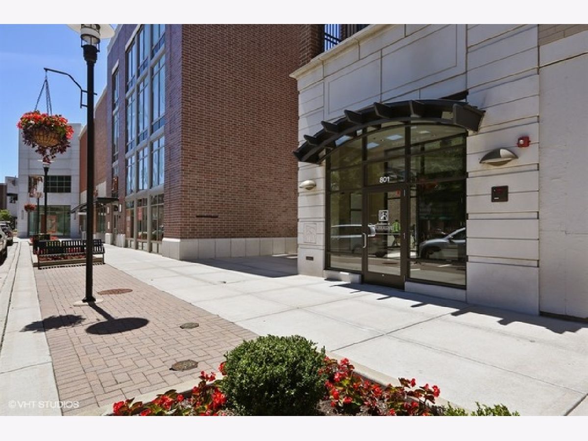 Burr Ridge Village Center Burr Ridge IL, Condominiums For Sale & For