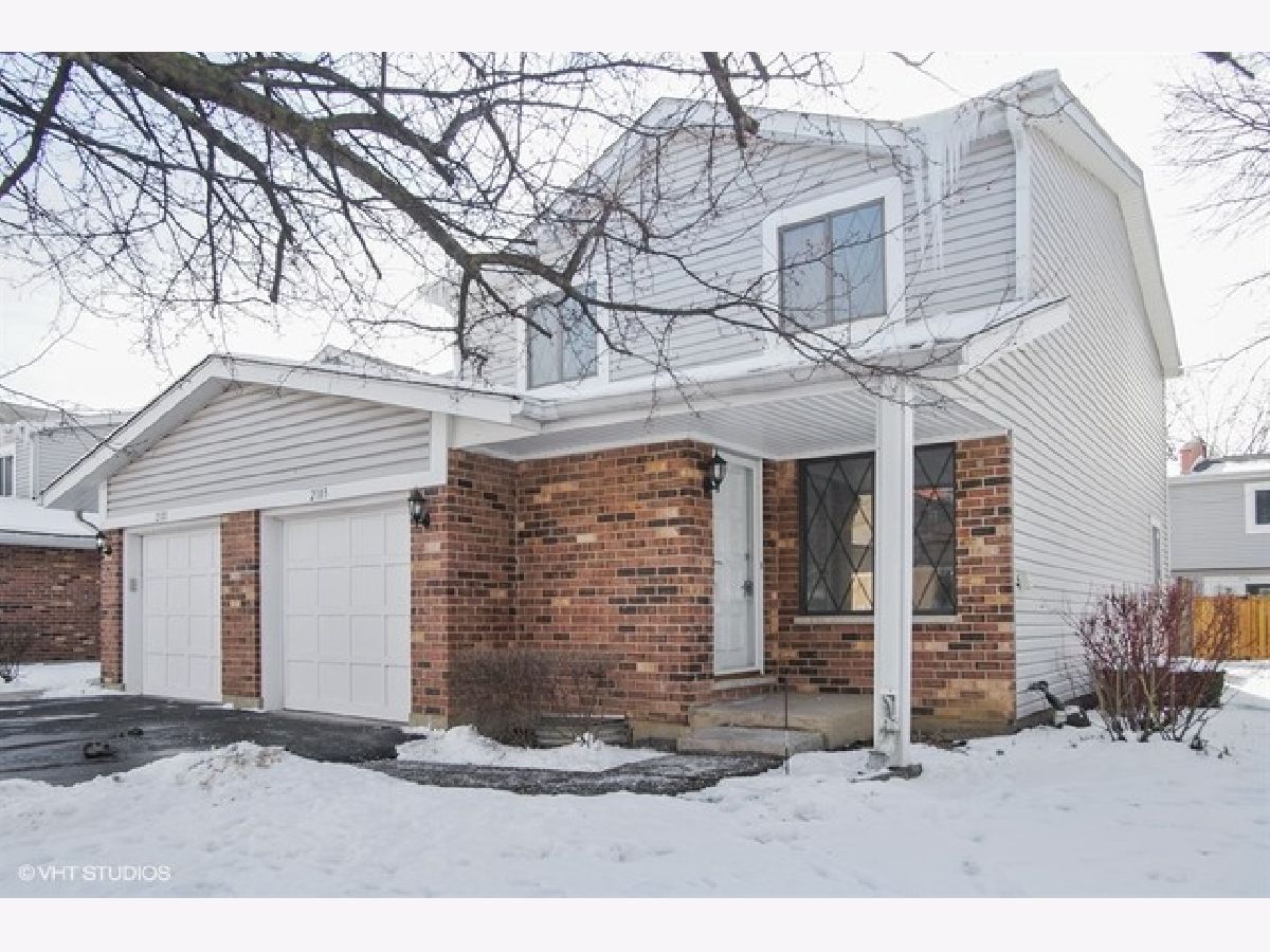 Townhomes & Condos Rented Heritage Manor Palatine Illinois, 2103 Williamsburg
