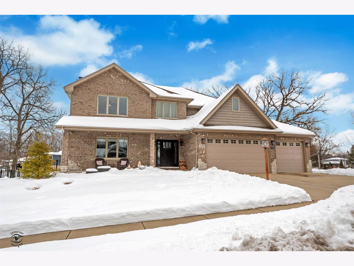 Homes Sold Forest Glen Tinley Park Illinois, 16973 Forest Glen