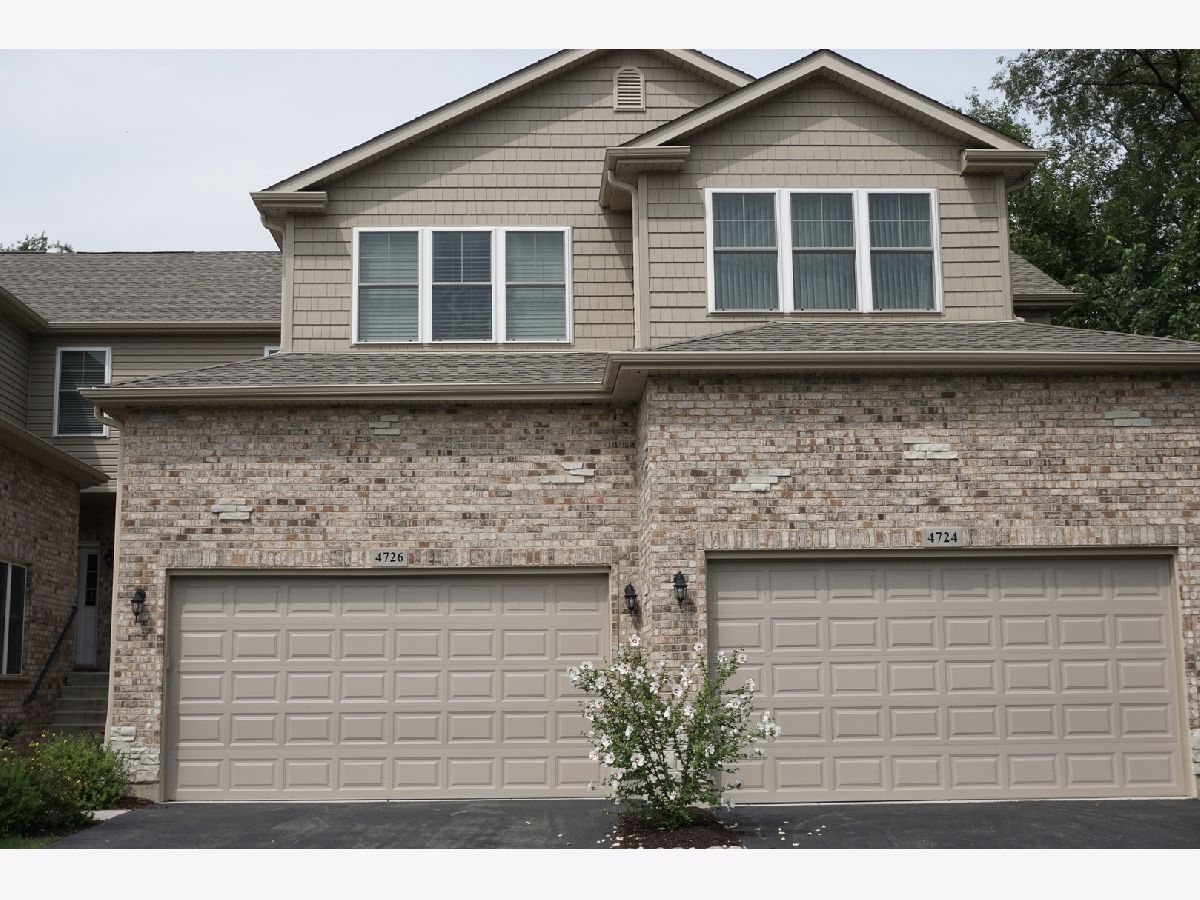Townhomes Rented Arboretum Glen Lisle Illinois, 4726 Auvergne