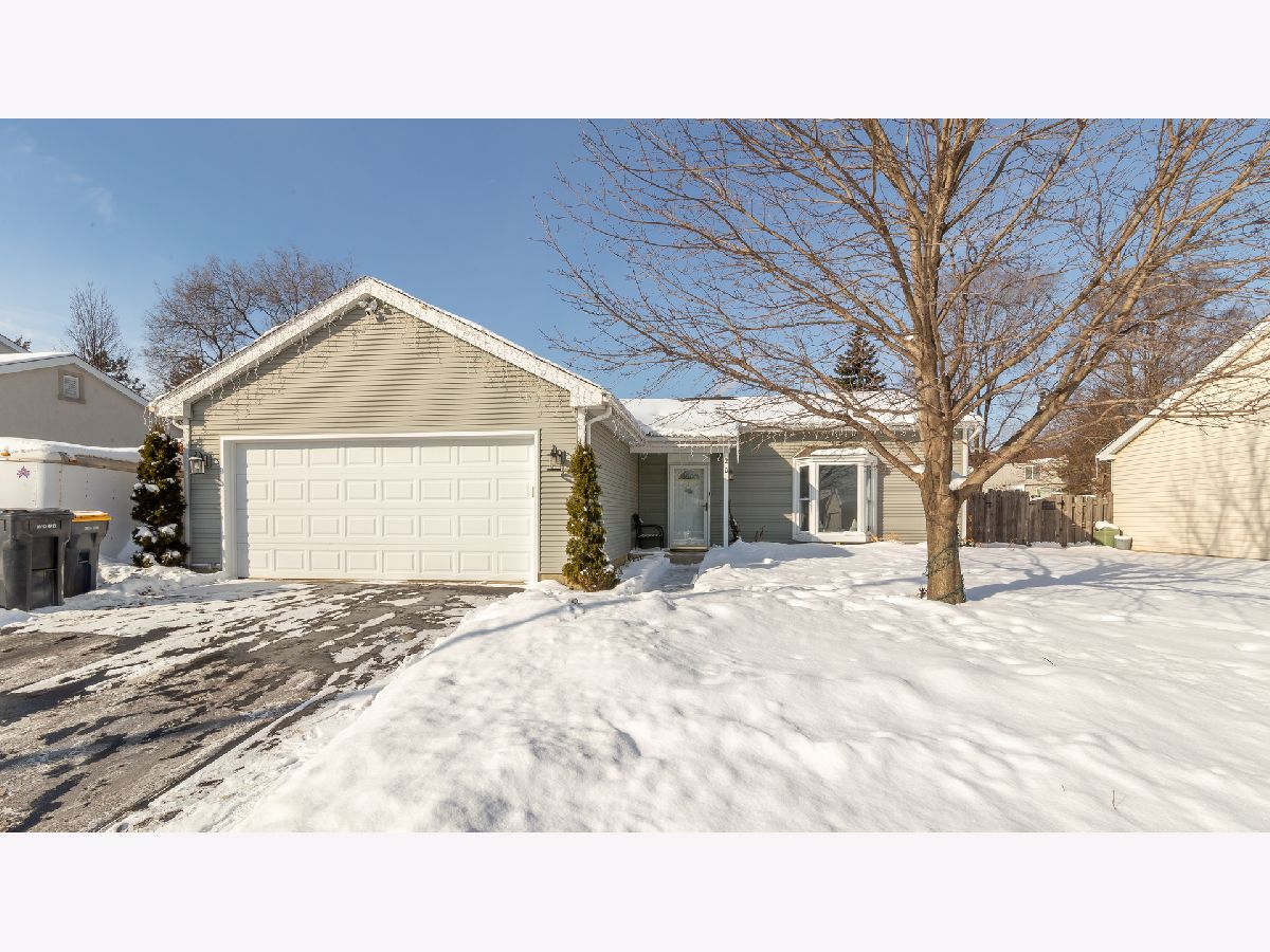Homes Sold Windsor Place Streamwood Illinois, 20 Chaucer