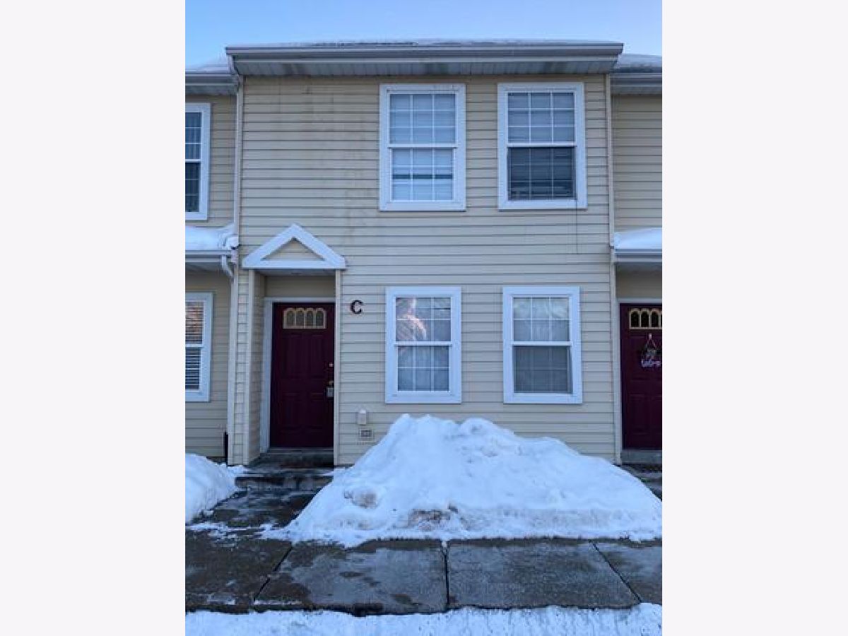Townhomes Sold Castlebrook Townhomes Wauconda Illinois, 659 Liberty