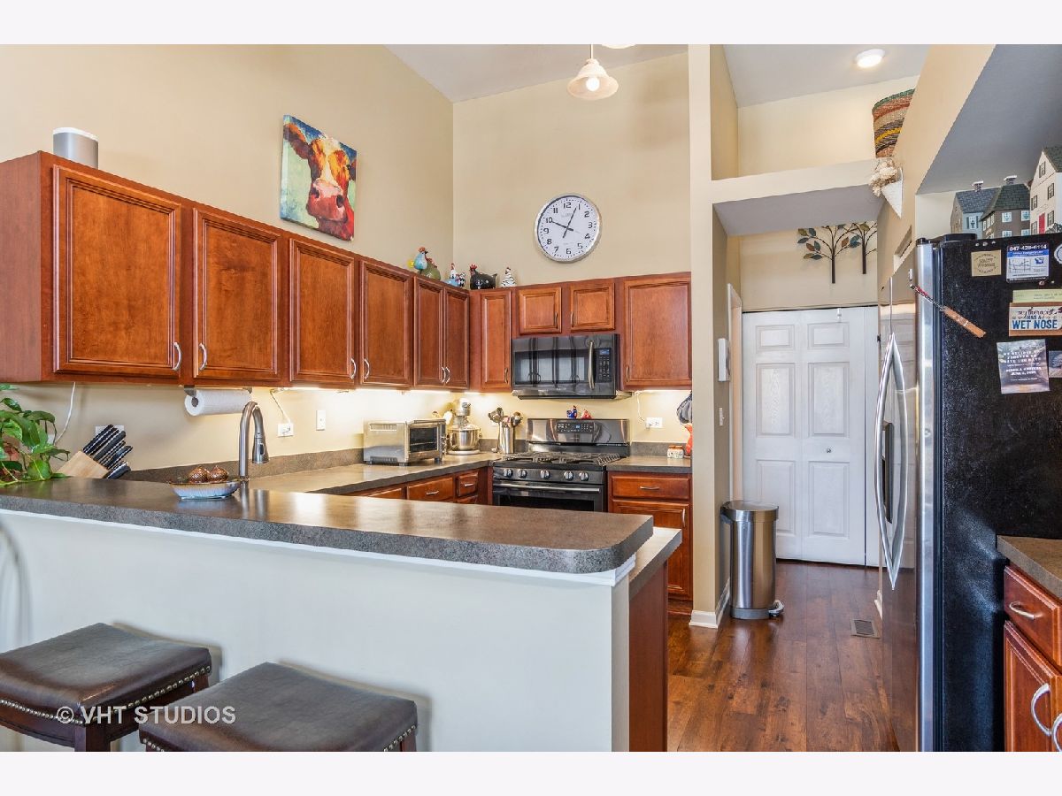 Townhomes & Homes Sold Countryfield Townes Elgin Illinois, 760 Countryfield