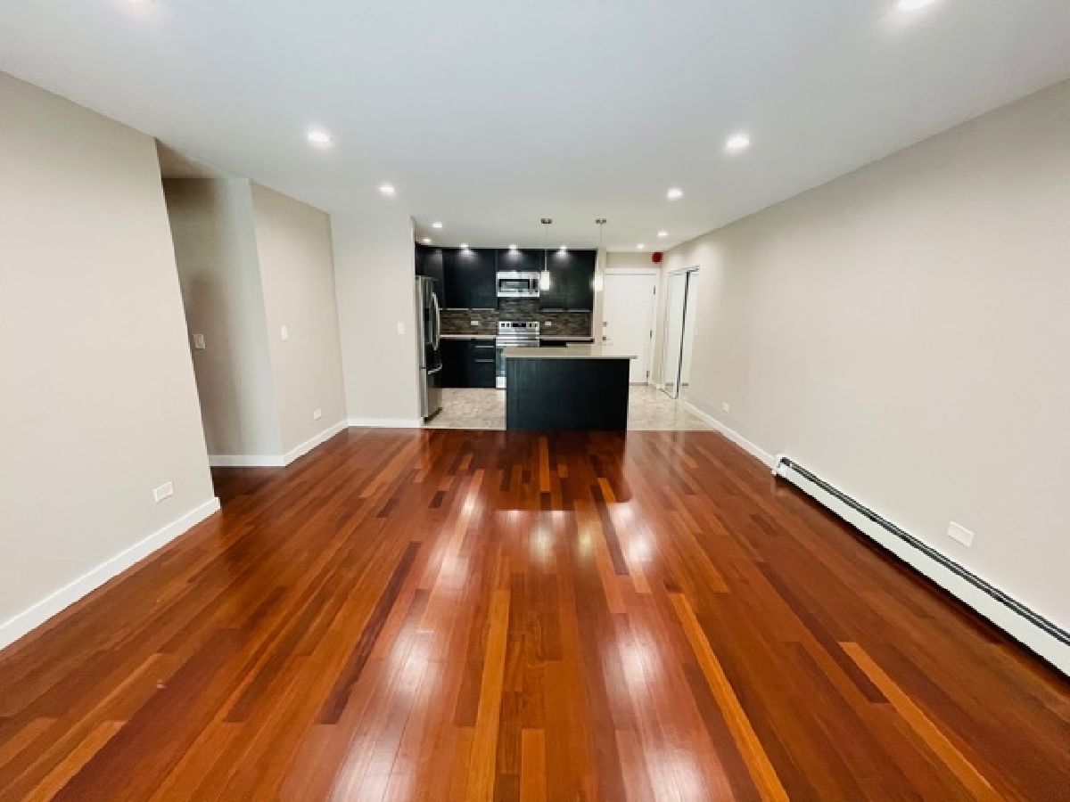 Condominiums Rented The Sanctuary Arlington Heights Illinois, 2230 Goebbert