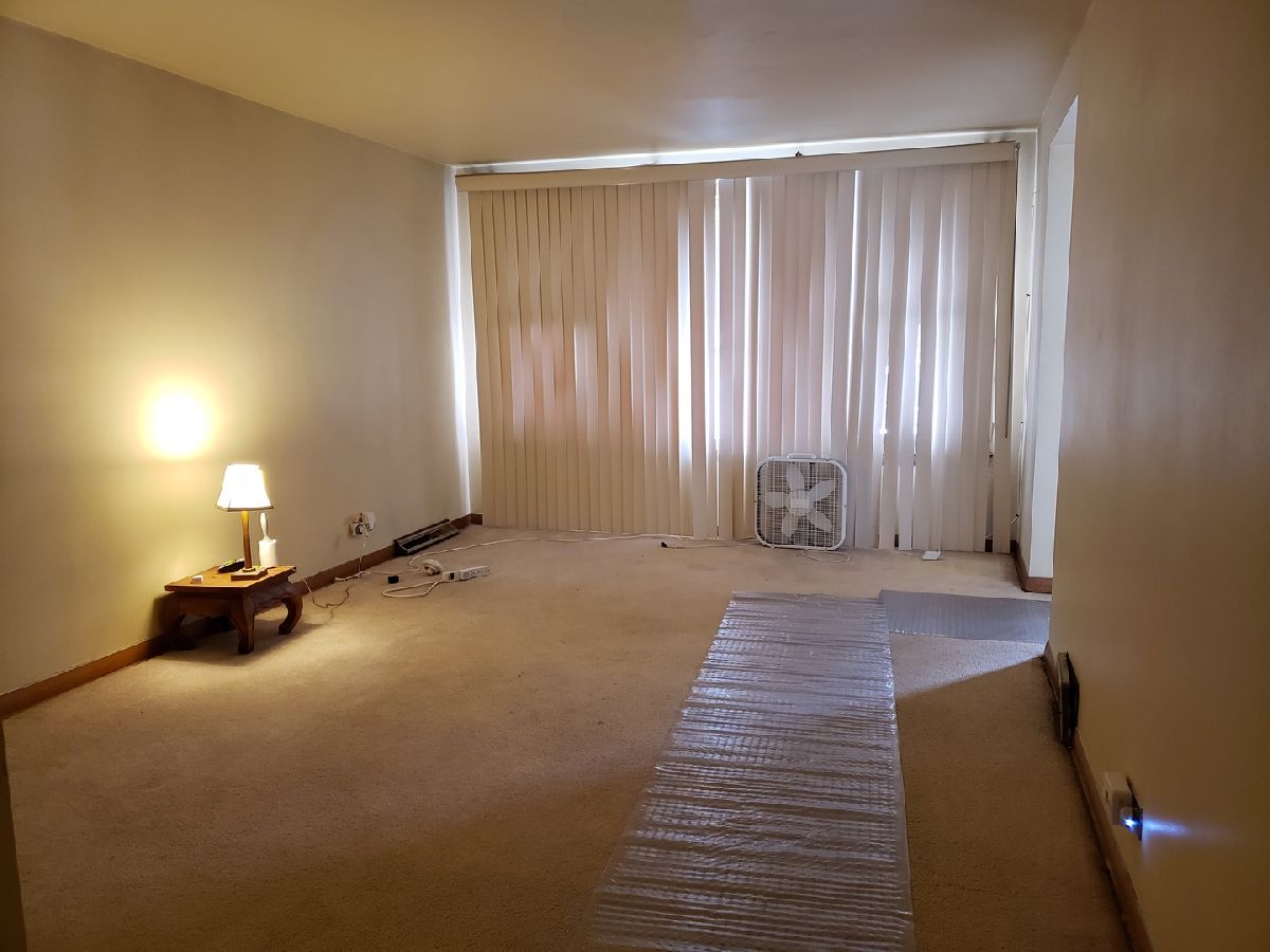 Homes Rented Calumet Park Dolton Illinois, 14227 Ingleside