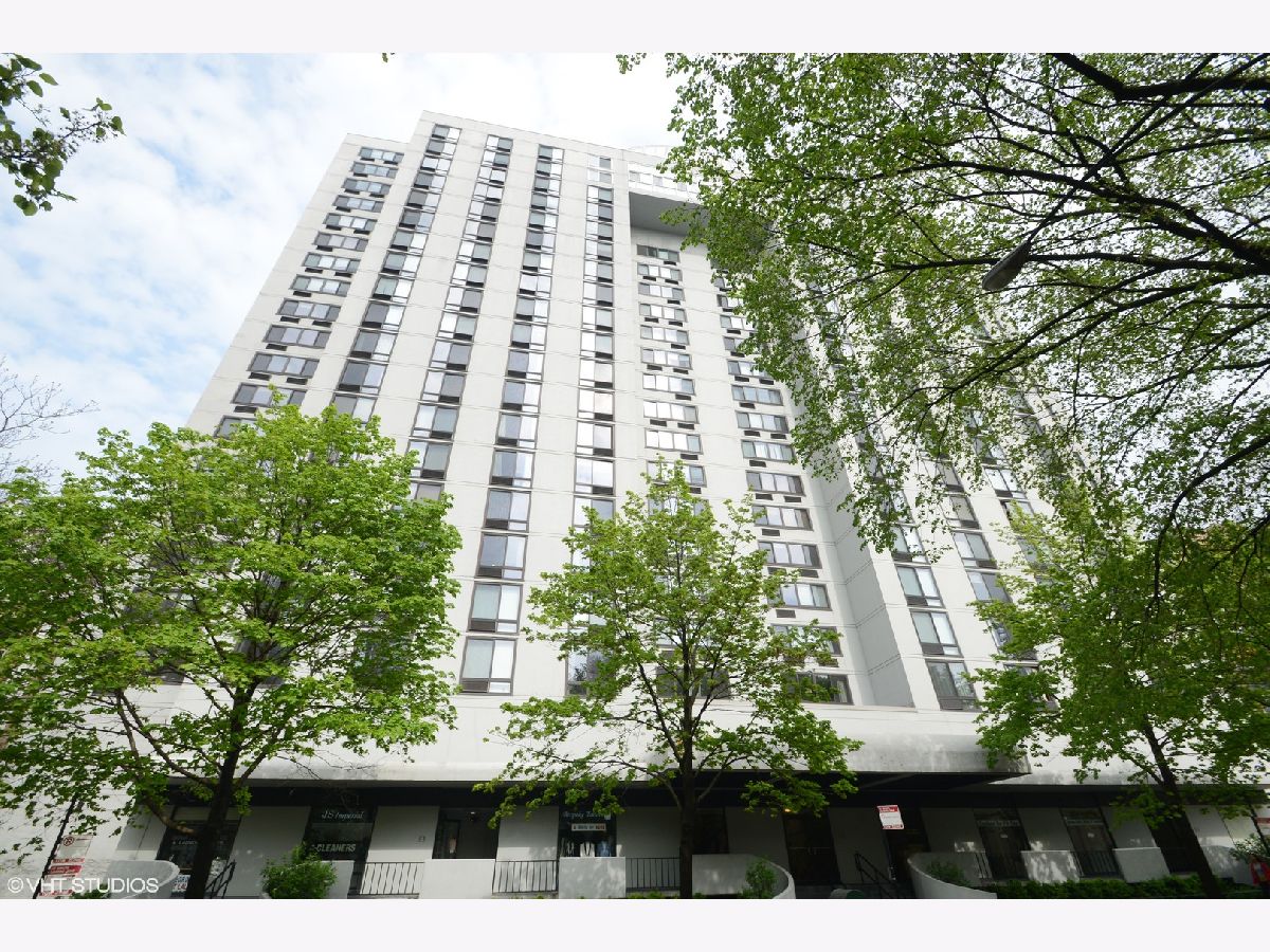 Condominiums Sold The Towers Chicago Illinois, 1221 Dearborn