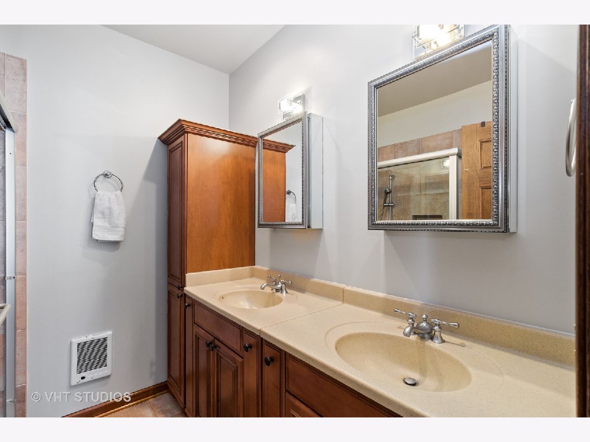 Homes Sold Estates Of Indian Creek Hawthorn Woods Illinois, 5 Onondaga