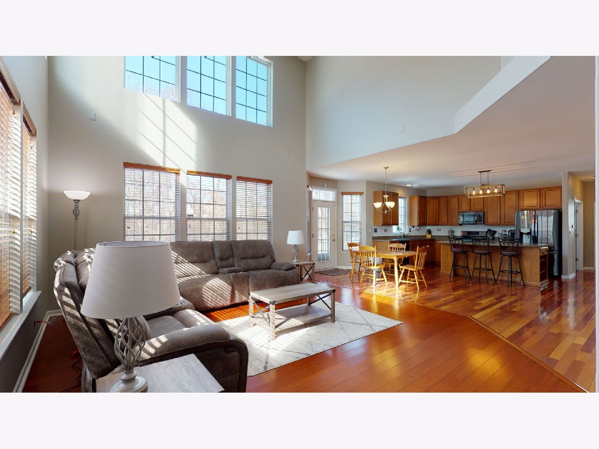 Homes Sold Prestonfield West Chicago Illinois, 1382 Sandcherry