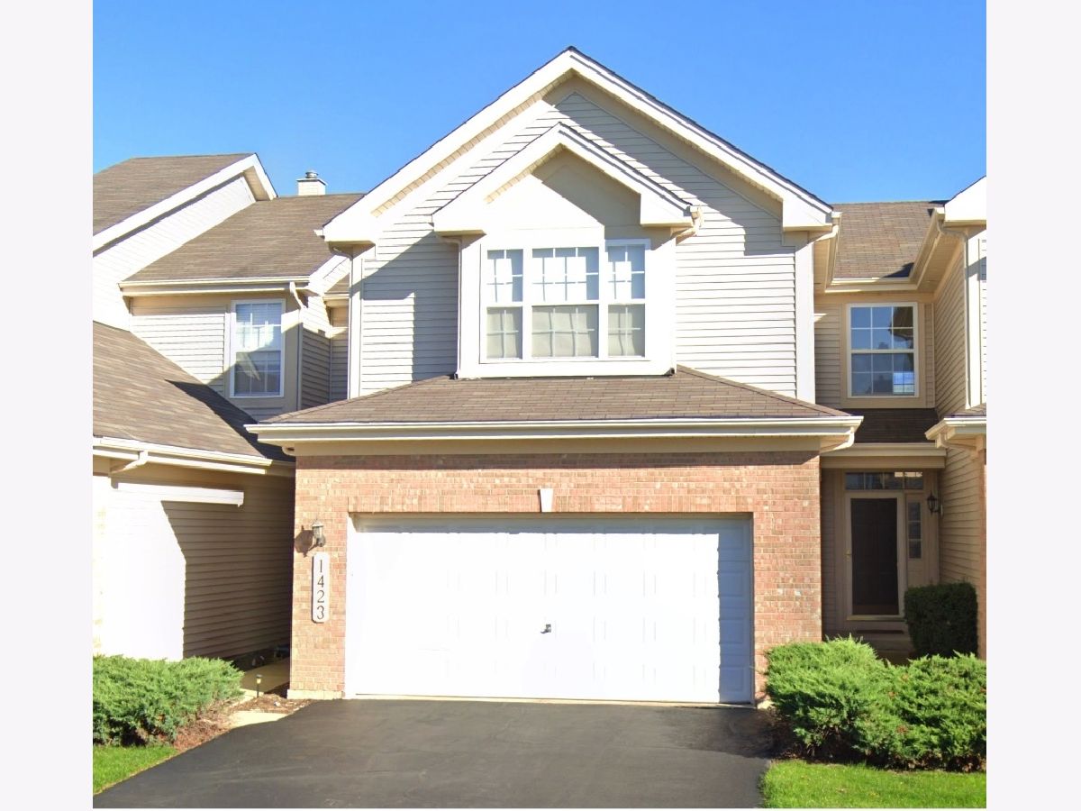 Townhomes Sold Brentwood Bartlett Illinois, 1423 Quincy Bridge