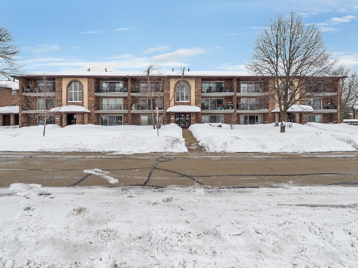 Condominiums Sold Marydale Willowbrook Illinois, 7555 Sheridan