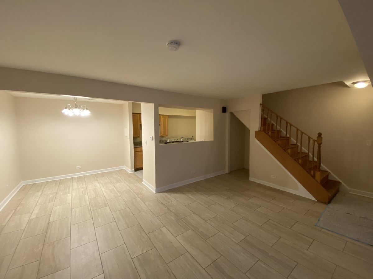 Townhomes & Condos Rented Heritage Manor Palatine Illinois, 1170 Candlenut