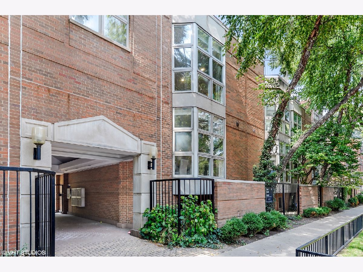 Townhomes Sold Camden Passage Chicago Illinois, 2024 Racine
