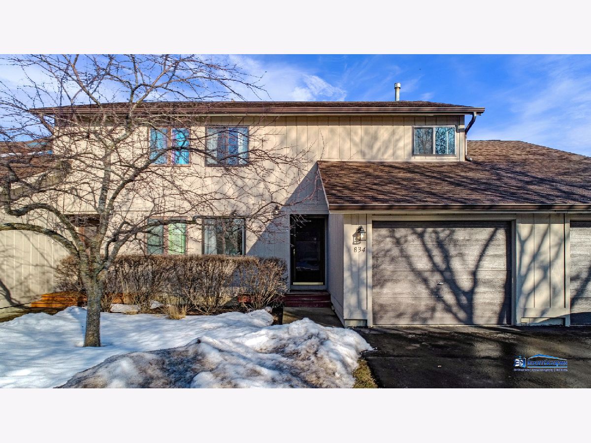 Townhomes Sold Stratford On Avon Grayslake Illinois, 834 Shakespeare