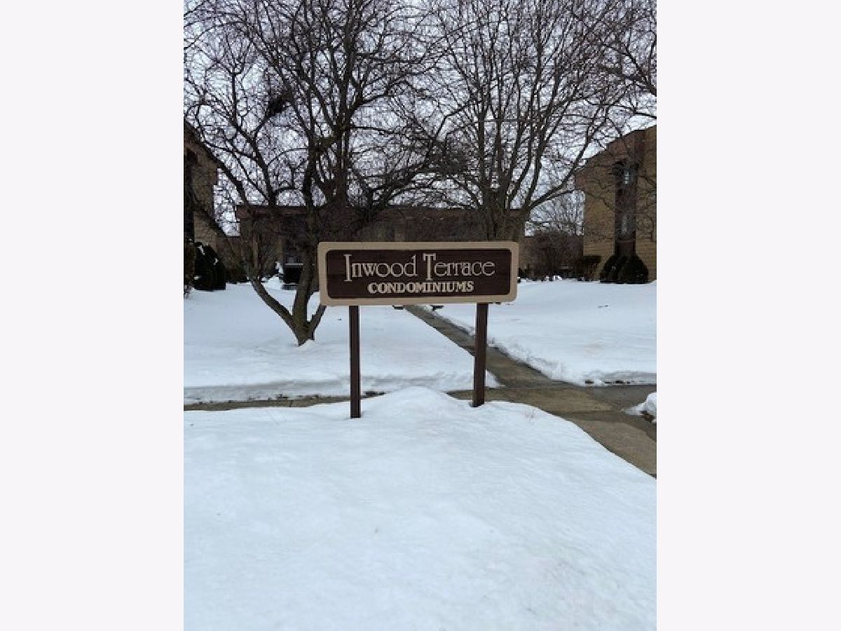 Condominiums Sold Inwood Terrace Joliet Illinois, 109 Caterpillar