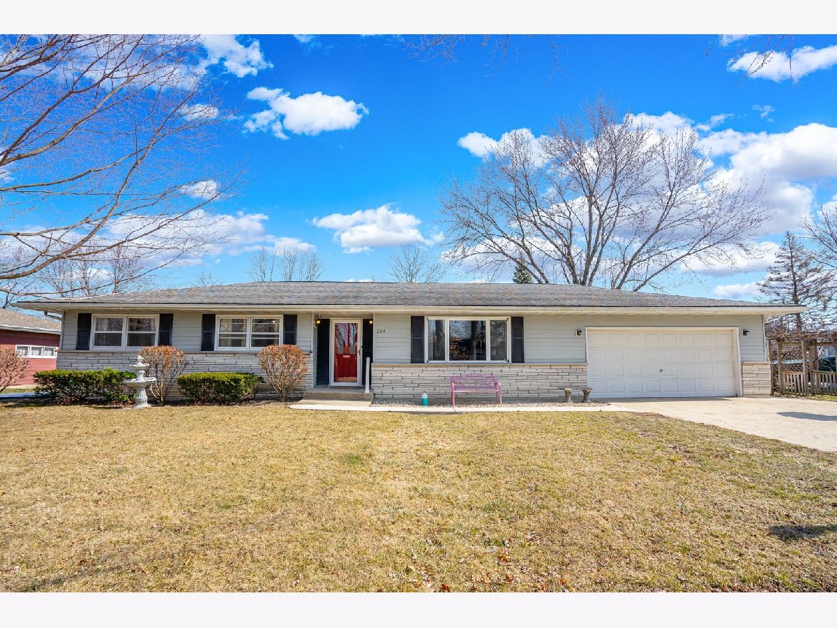 Homes Sold East Acres Minooka Illinois, 204 Illini