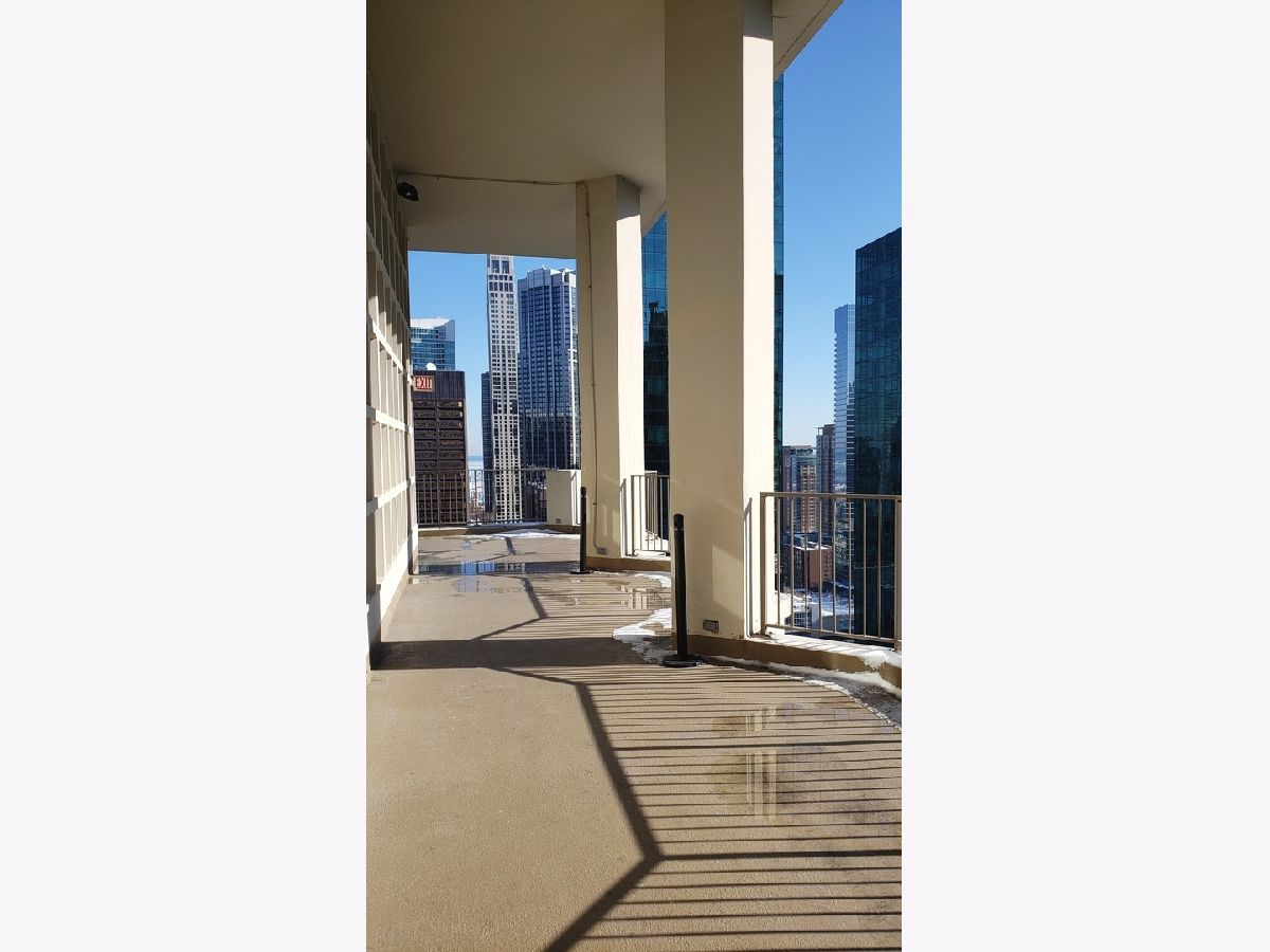 Condominiums Rented Michigan Terrace Chicago Illinois, 535 Michigan