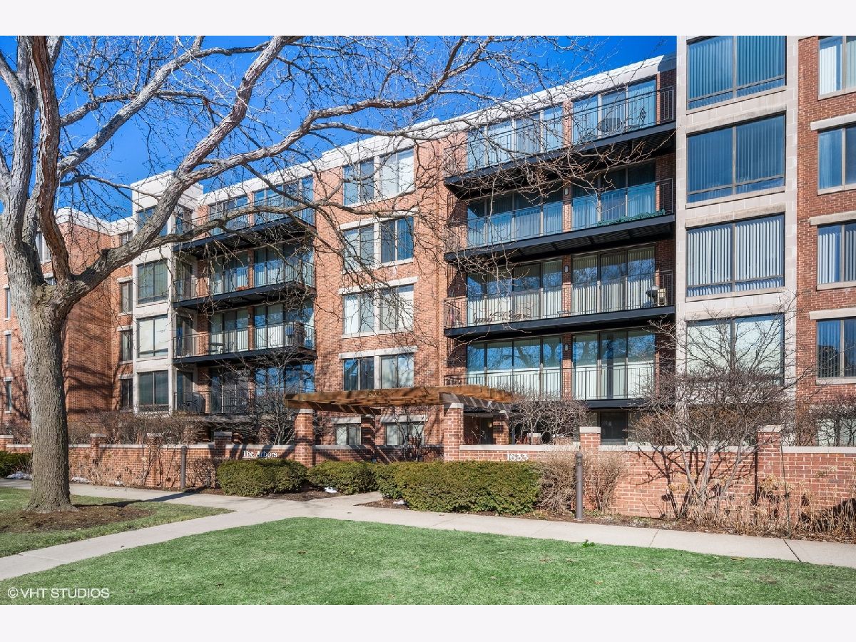 Condominiums Sold The Arbors Highland Park Illinois, 1633 2nd