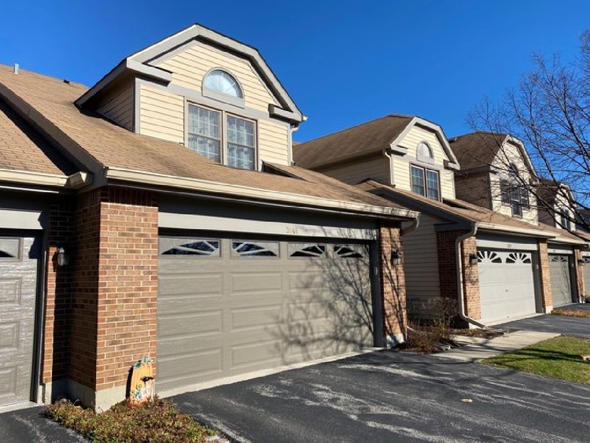 Frenchmens Cove Arlington Heights IL, Townhomes & Condos & Homes For