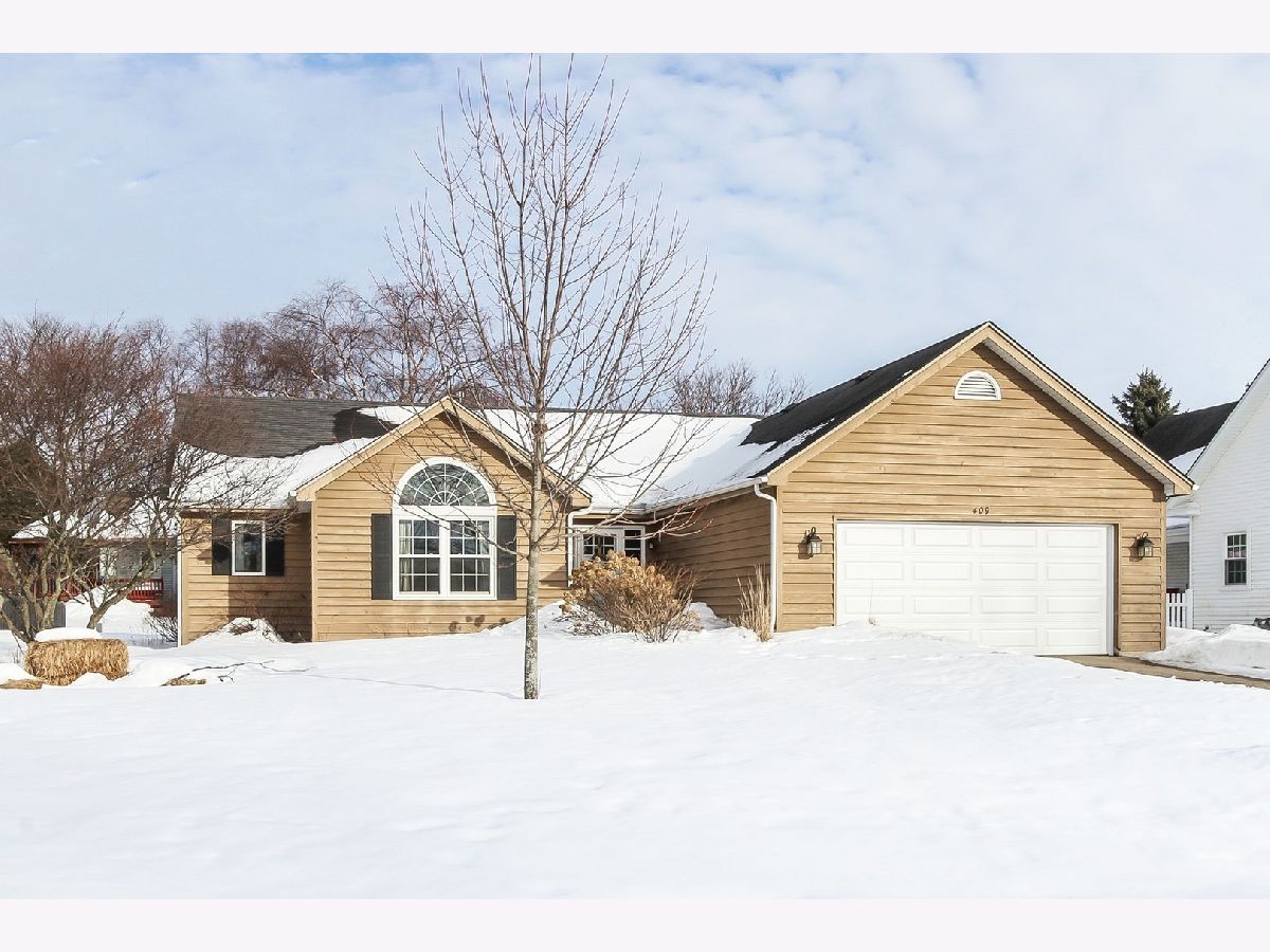 Homes Sold Columbine Square Elburn Illinois, 409 Saratoga