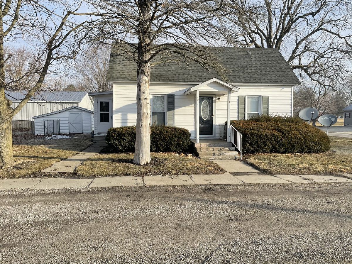  Sold Hume Illinois, 70 2nd