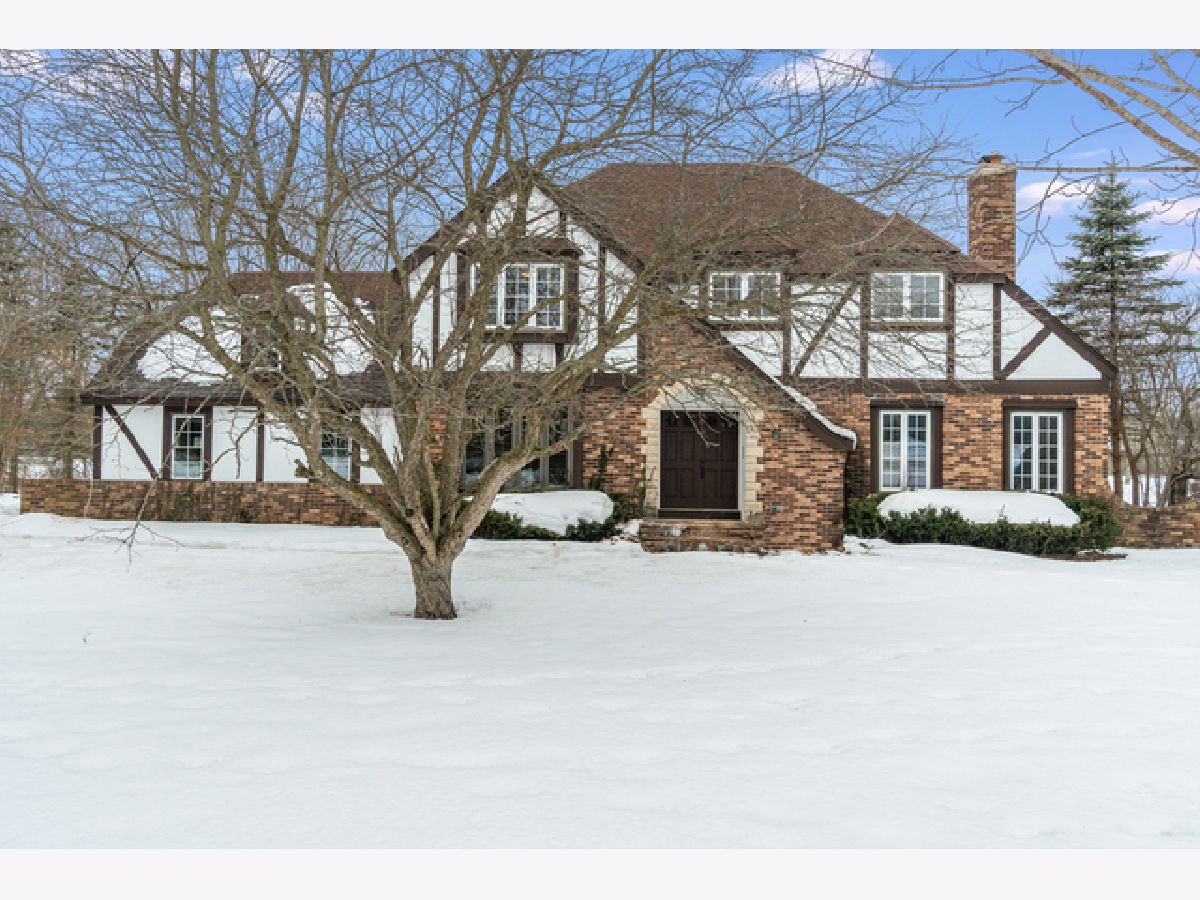 Homes Sold Colleens Cote Huntley Illinois, 6213 Crescent