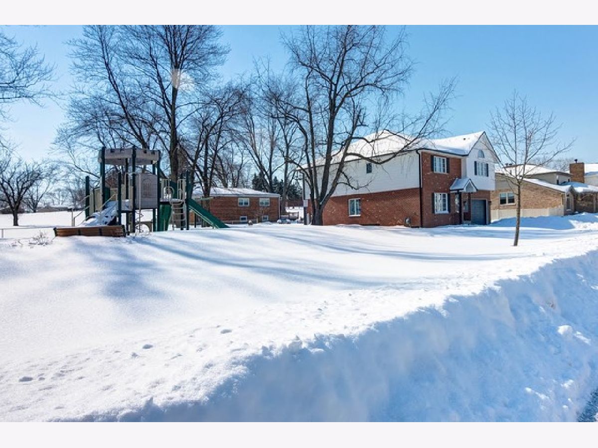 Homes Sold South Oak Creek Estates Oak Forest Illinois, 5309 Christopher