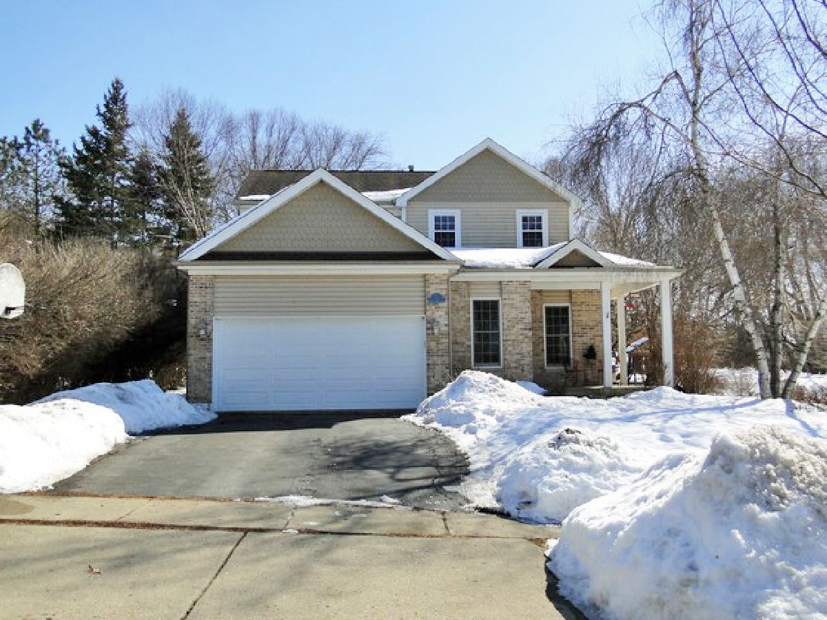Homes Sold Hampton Woods Algonquin Illinois, 431 Old Oak