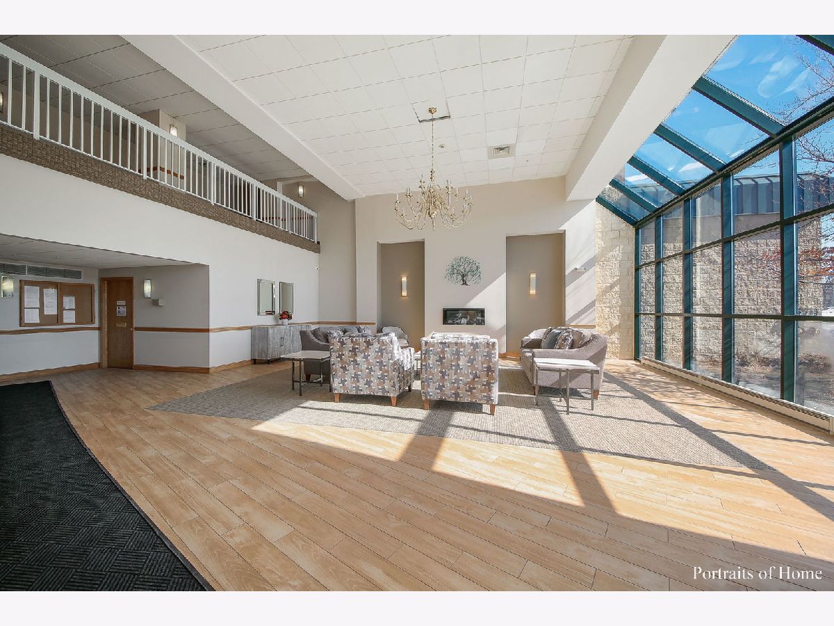 Condominiums Sold Willow Pointe Villa Park Illinois, 1500 Ardmore