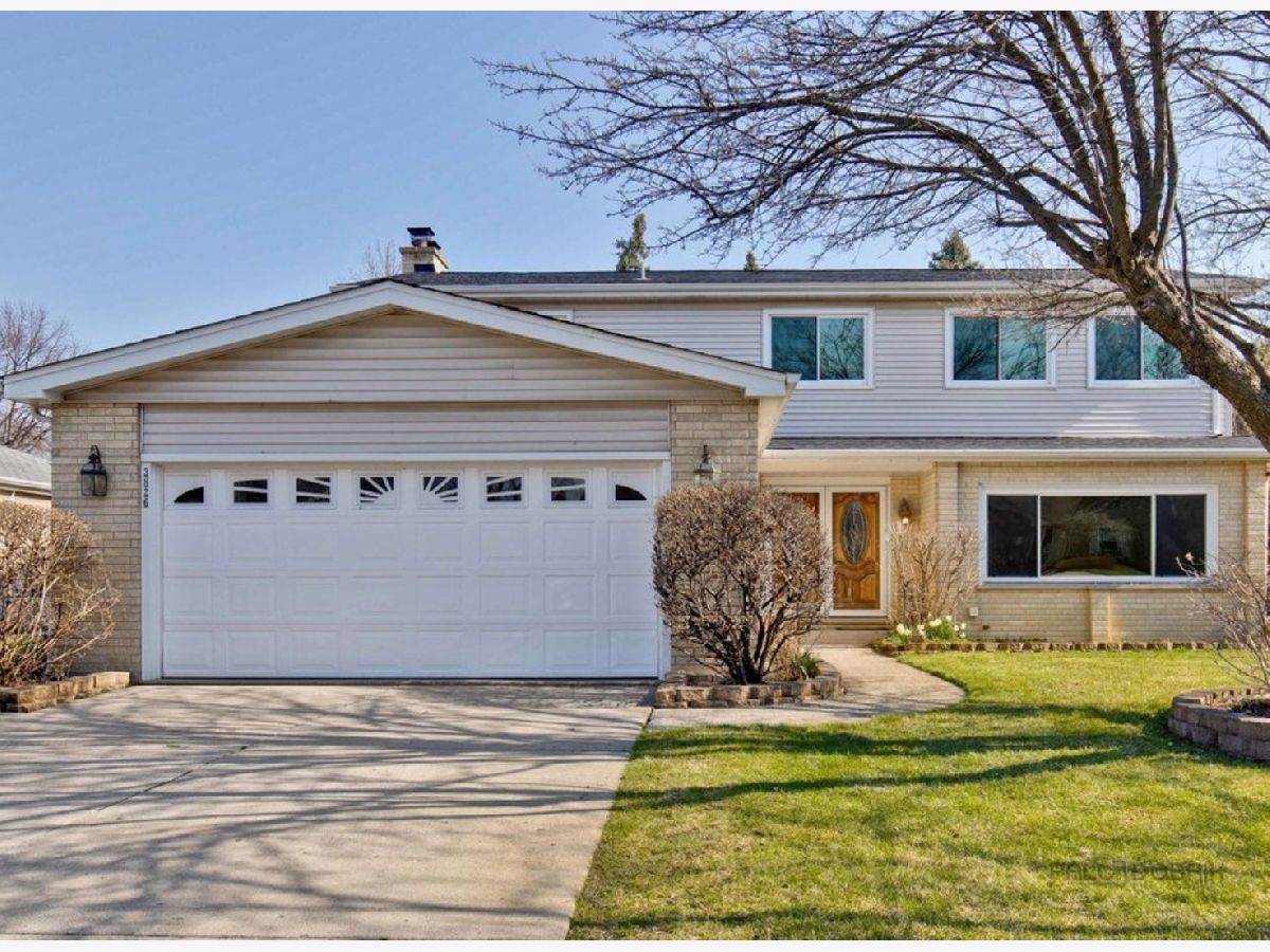 Homes Sold La Fontaine Glenview Illinois, 3826 La Fontaine