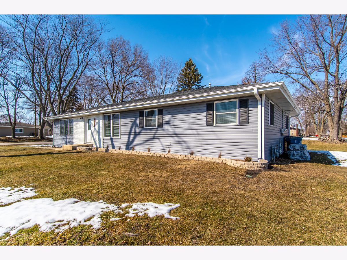 Homes Sold Pinecrest Joliet Illinois, 3202 Caroline