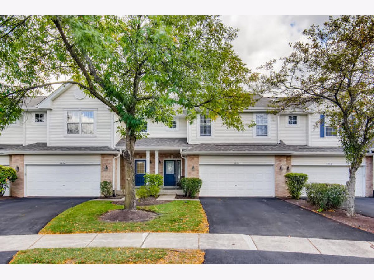 Townhomes Sold Tangley Oaks Lisle Illinois, 3052 Tangley Oaks