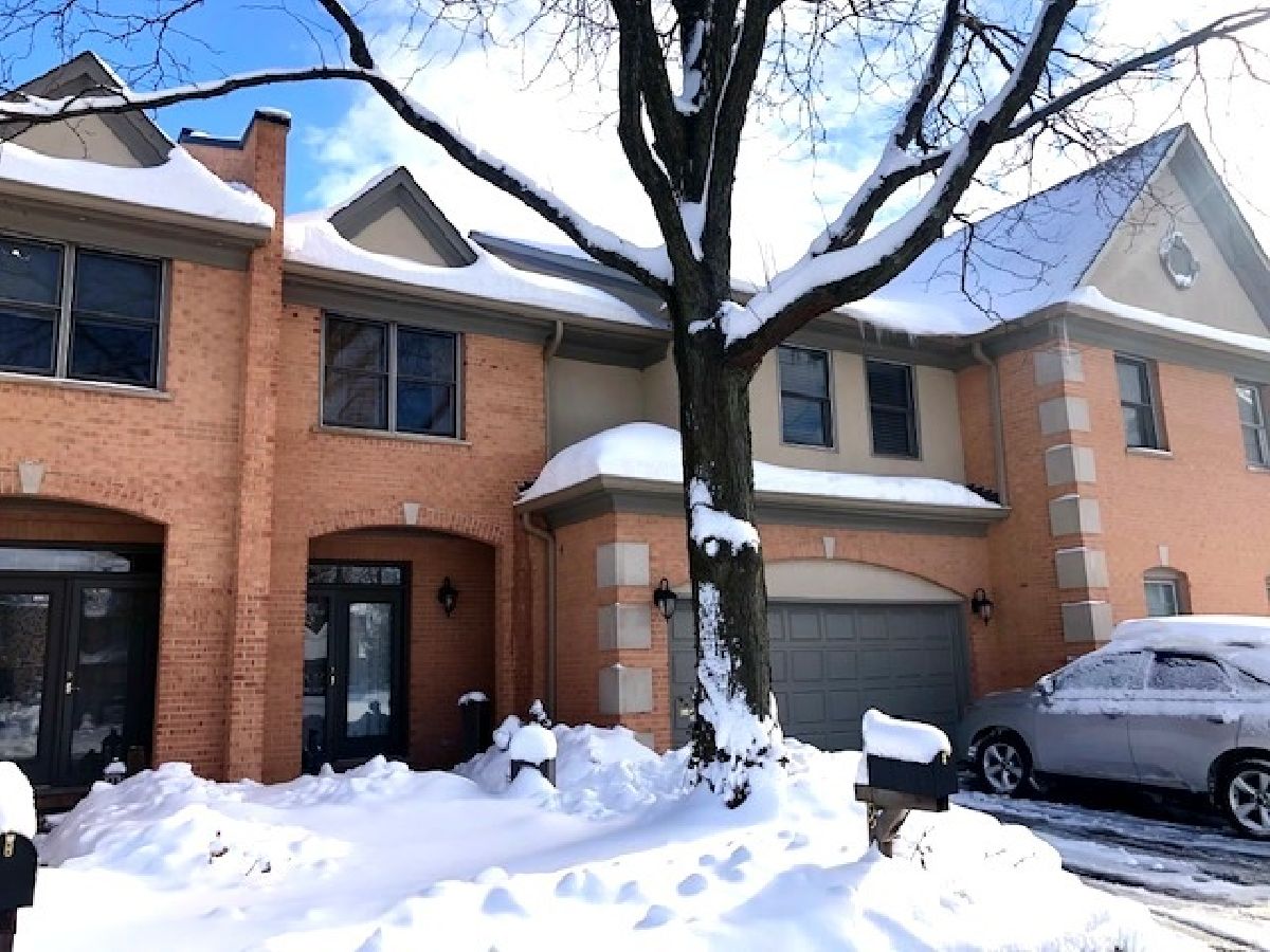 Ammer Woods Glenview IL, Condos & Townhomes & Homes For Sale & For Rent