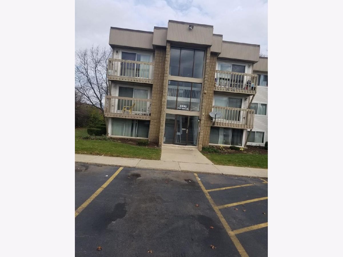 Condos & Townhomes & Homes Rented Schaumburg Terrace Schaumburg Illinois, 2392 John Smith