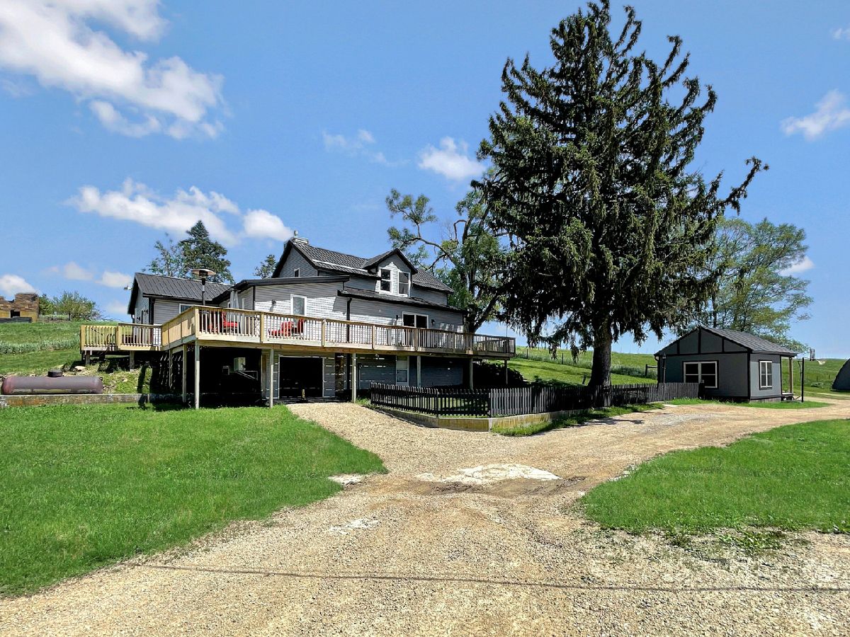  Sold Elizabeth Illinois, 2209 Elizabeth Scales Mound