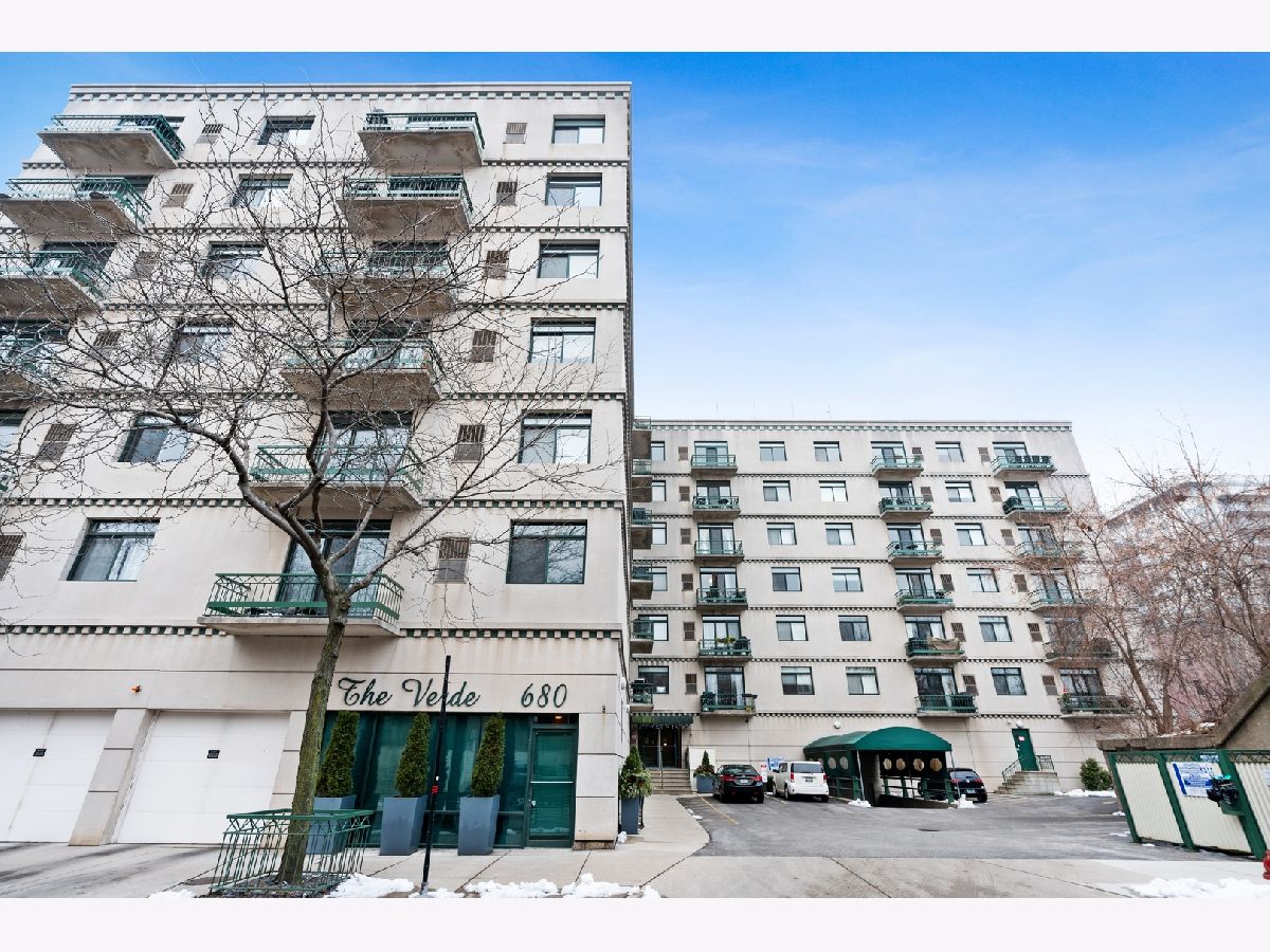 Condominiums Sold The Verde Chicago Illinois, 680 Green