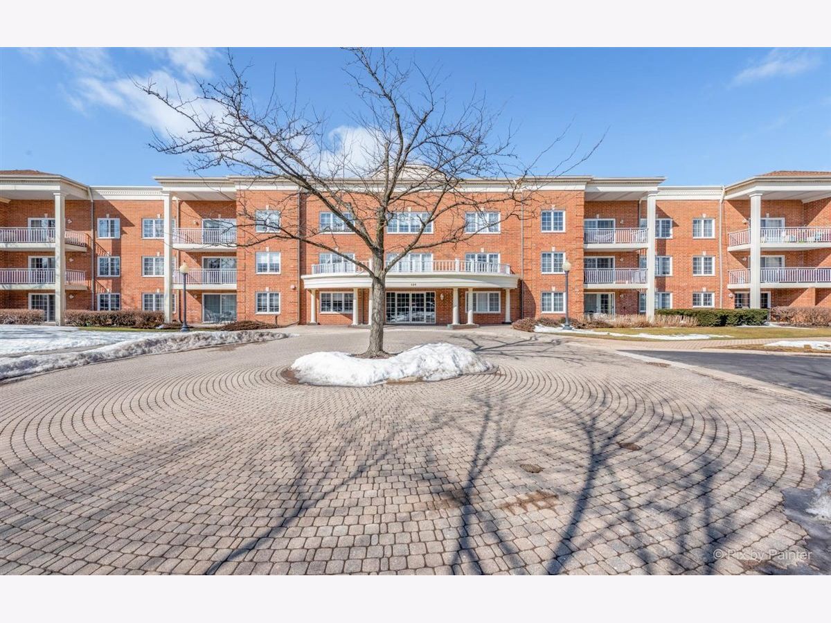Condominiums Sold Bell Tower Bloomingdale Illinois, 124 Day