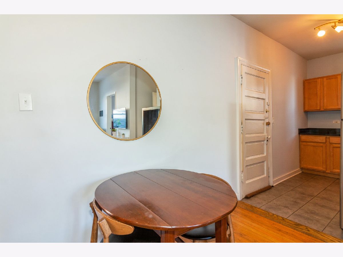 Condos & Townhomes & Homes Sold Portage Park Condos Chicago Illinois, 4820 Hutchinson