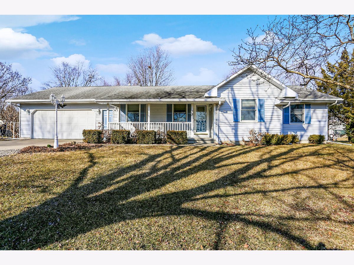 Homes Sold Zolinda Fisher Illinois, 13 School