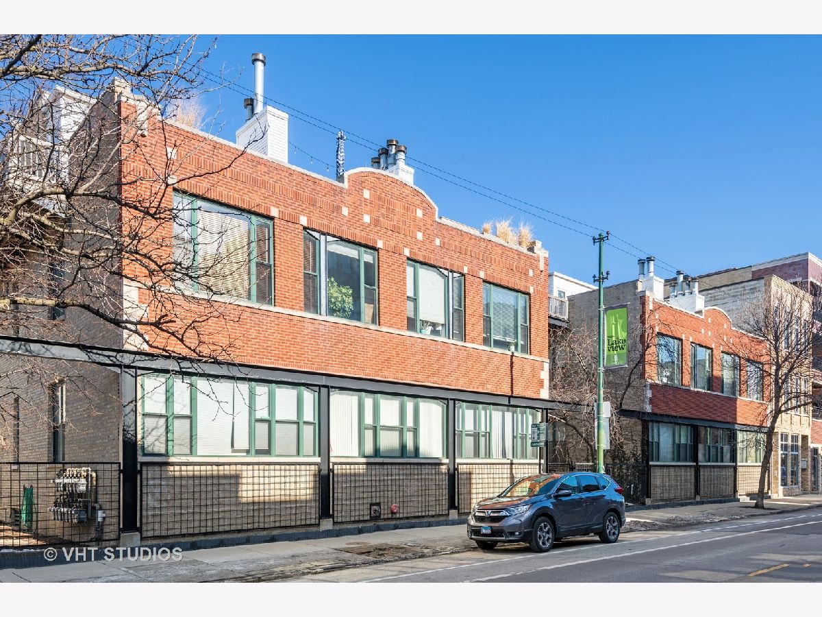 Townhomes & Condos Sold Vinery Lofts Chicago Illinois, 2943 Lincoln