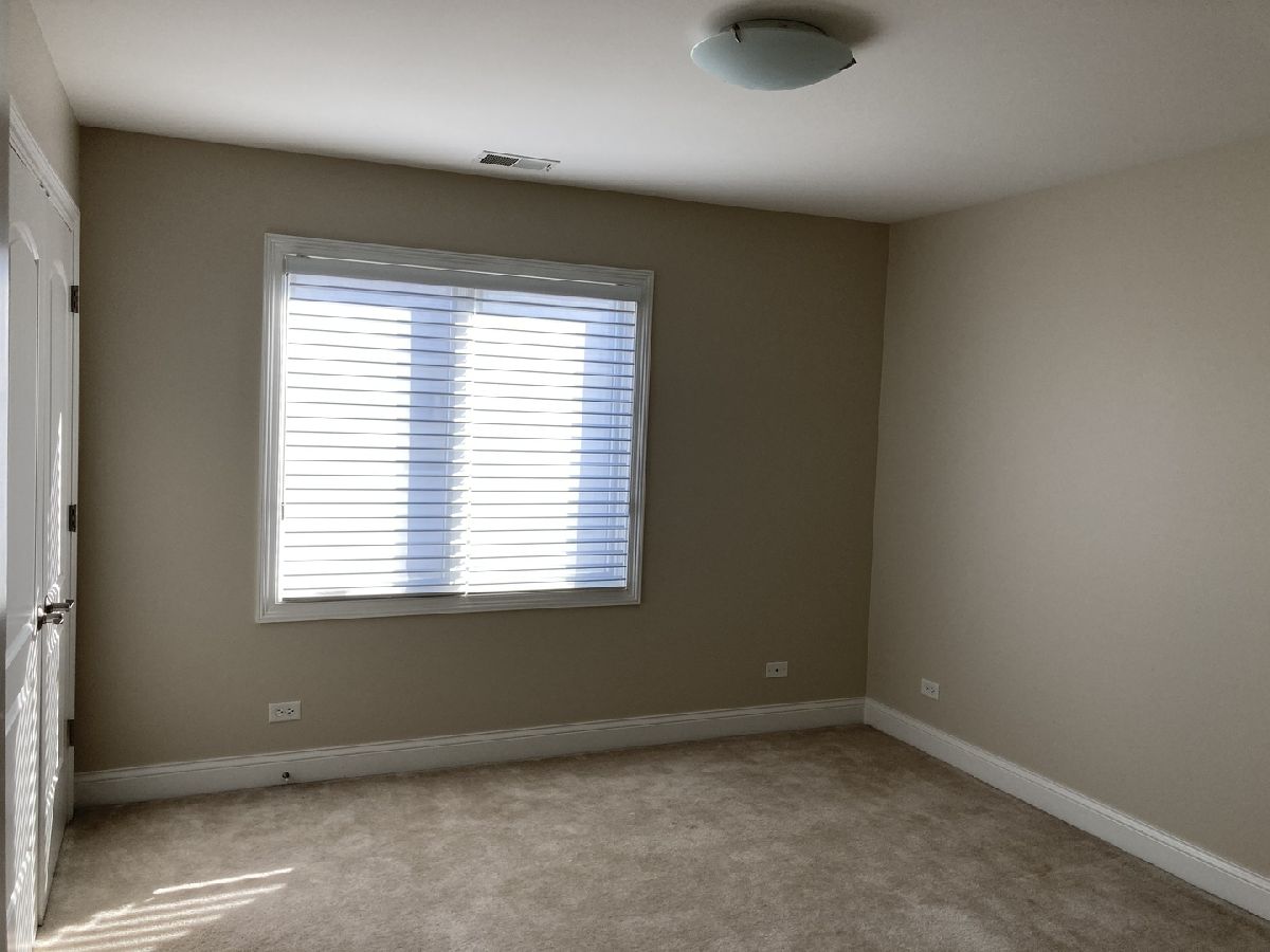 Townhomes Rented Lexington Estates Elmhurst Illinois, 176 Mayo