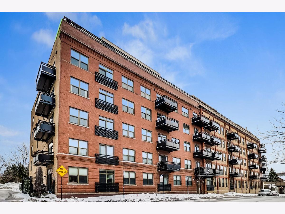Condominiums Sold Regal Lofts Chicago Illinois, 1735 Diversey