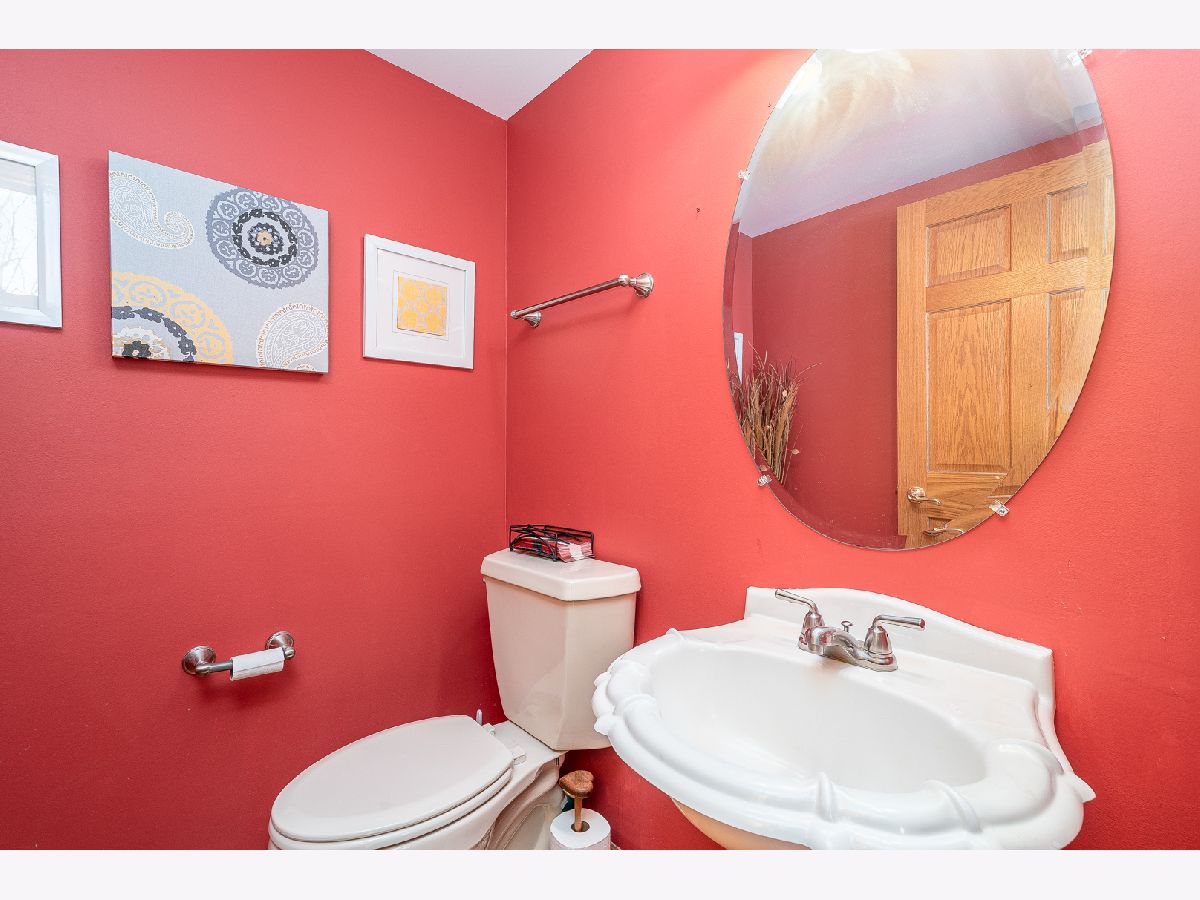 Homes Sold Country Woods Homer Glen Illinois, 12128 Arlene