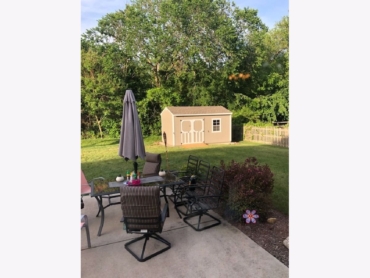 Homes & Townhomes Sold Rivers Edge Minooka Illinois, 555 Rivers Edge