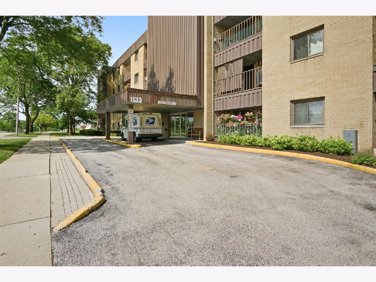 Condominiums Sold Finley Place Lombard Illinois, 1133 Finley