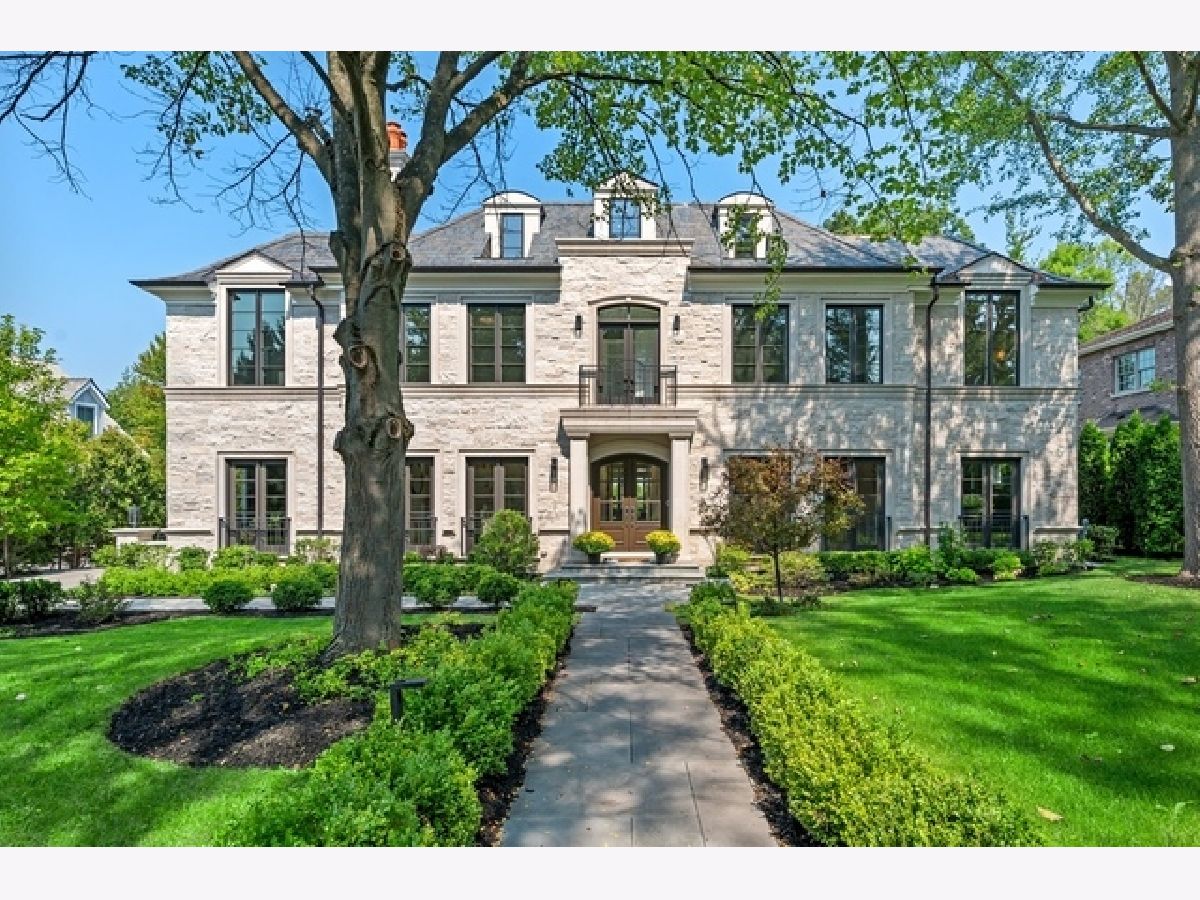 Homes & Condominiums Sold Hubbard Woods Winnetka Illinois, 1137 Laurel