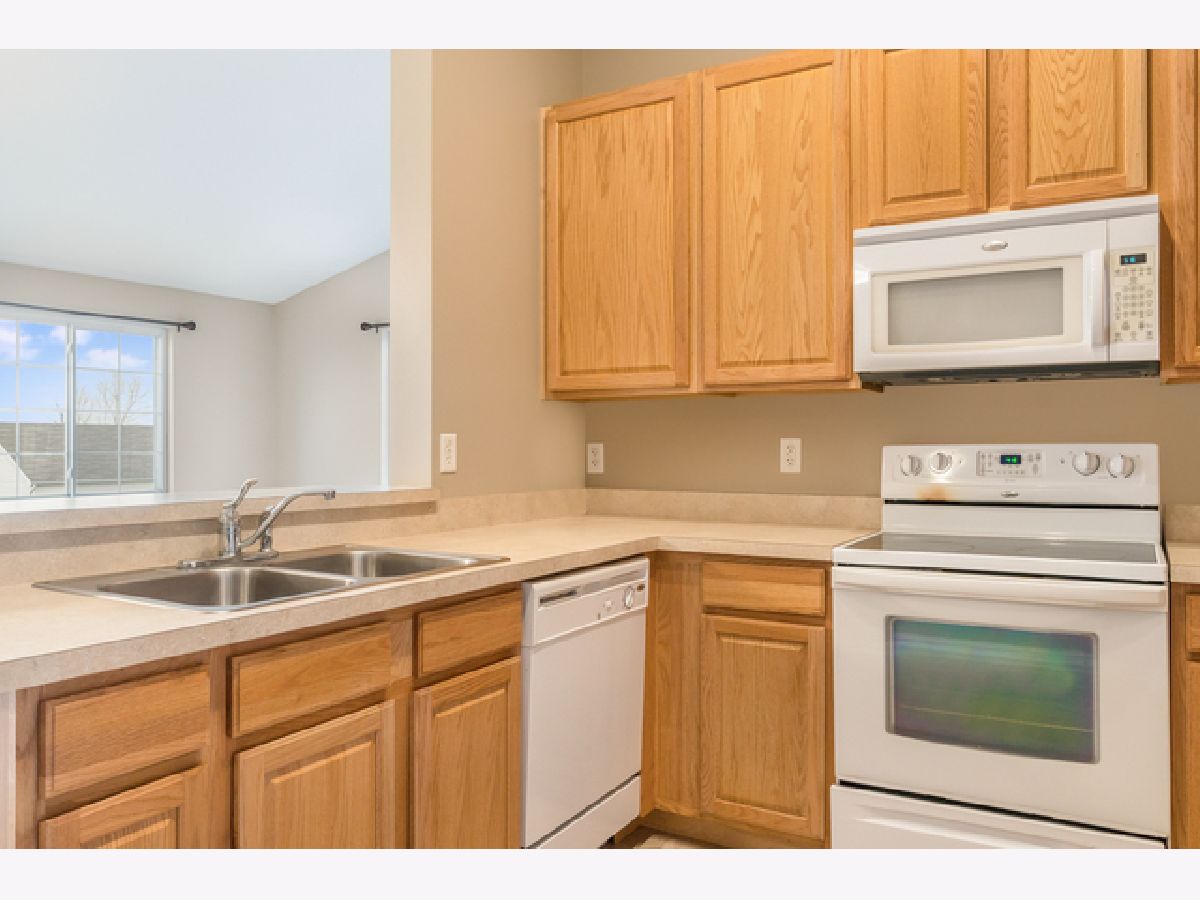 162 Bertram Drive, Yorkville, Illinois 60560 MLS 11014616 WinterCohen