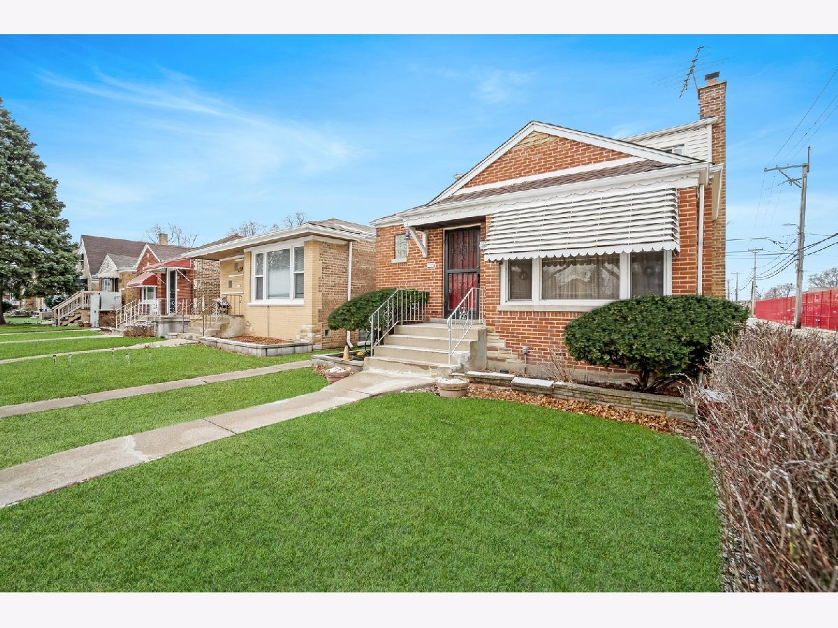 Homes & Condos & Townhomes Sold Cottage Grove Heights Chicago Illinois, 9514 University
